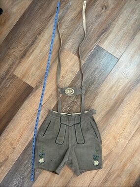Traditional Lederhosen Shorts with Hand Painted Flowers - grayish